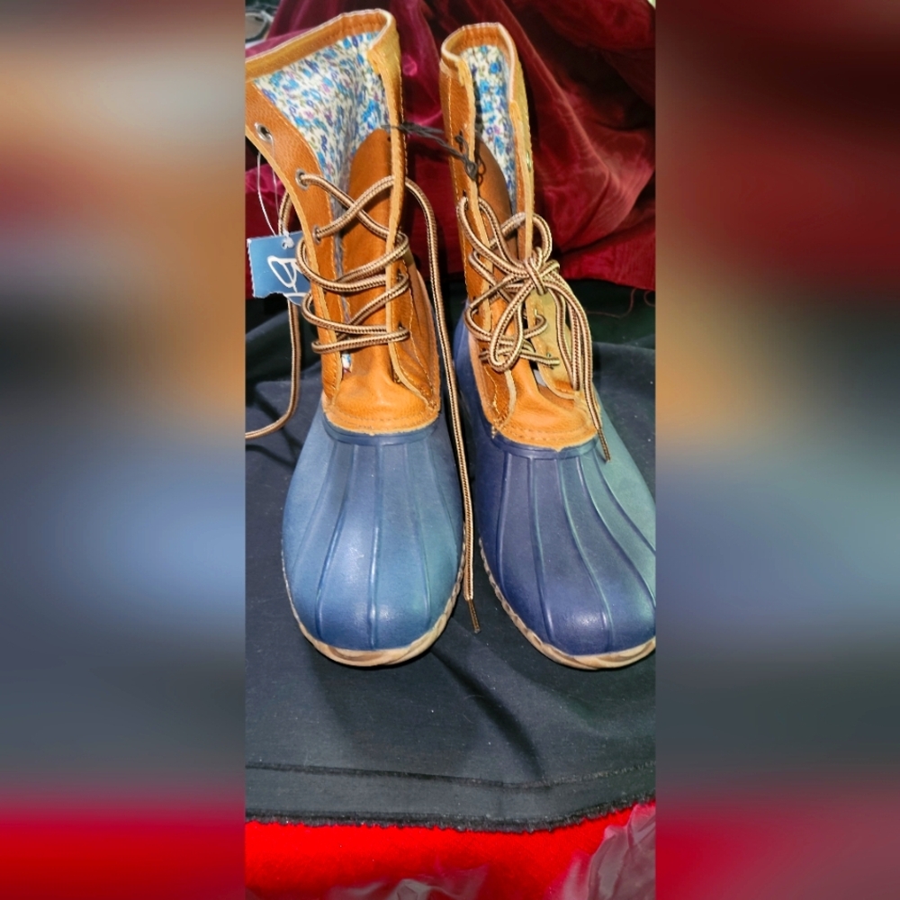 Stylish Blue and Brown Women's Boots